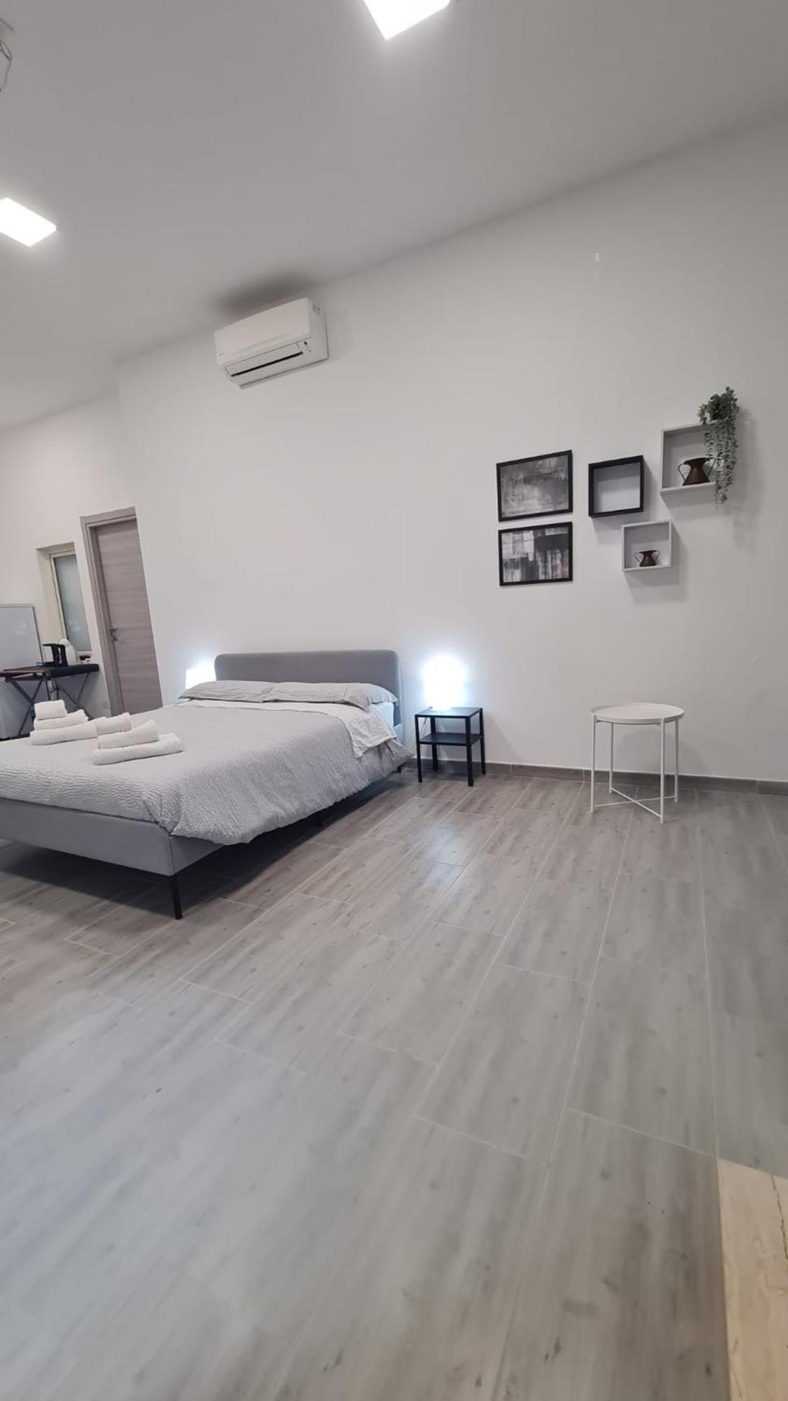 Via Contu Apartment Iglesias